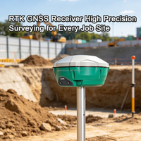 Équipement GNSS RTK intelligent professionnel avec radio UHF intégrée pour la communication réseau, double batterie à échange à chaud pour les levés topographiques en extérieur