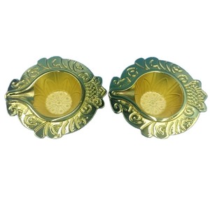 Lampes à huile rondes en fonte, bougeoirs Diwali, cadeau pour usage professionnel - Product Image 5