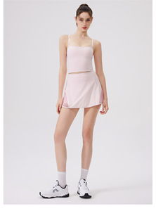 Top Deportivo Corto para Mujer al por Mayor con Cuello Cuadrado, Espalda con Aberturas y Detalle Trenzado, Tirantes Finos, Elástico, Acolchado, para Tenis, Yoga, Pilates - Product Image 6