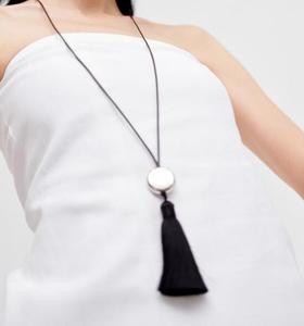 Kaimei 2025 Gioielli alla Moda, Decorazione di Halloween, <span class=keywords><strong>Collana</strong></span> <span class=keywords><strong>Lunga</strong></span> da Donna con Nappine Nere, Stile Boho, <span class=keywords><strong>Argento</strong></span>, Collane Lunghe per Halloween - Product Image 3