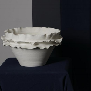 Ensemble de vases en céramique blanche moderne, vernis et mat, vases décoratifs à motif de vague artificielle pour la maison ou les hôtels - Product Image 3