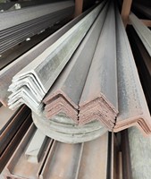 Fournisseurs d'usine 201 304 304L 316 316L 430 436 439 409L 904L 310S 2205 2507 Barre d'angle en acier inoxydable pour mur d'appartement et de parc