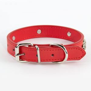 Verstelbare Hondenhalsband Voor Katten Met Schedeldecoratie - Product Image 4