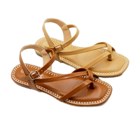 Sandales plates classiques personnalisées Xinzirain pour femmes, marron, à lanières croisées avec boucle à la cheville, chaussures d'été décontractées vintage