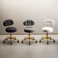 Chaise de maquillage en cuir doré de luxe, cadre en métal, usage général, mobilier de salon pour salons de beauté, coiffure, coupe de cheveux pour hôtels