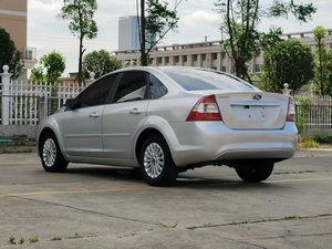 Ford Focus Classic 2014 1.8L Auto Hatchback, Autos Usados, Autos de Segunda Mano, Auto Económico para Exportación - Product Image 3