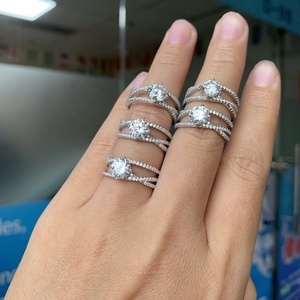بيع بالجملة مجوهرات Fansy رجل فاخر خاتم ألماس مويسانيتي مجوهرات الهيب هوب البيضاء - Product Image 3