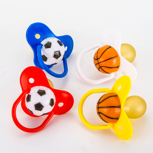 Bán Buôn FootballBaby Sơ Sinh Cai Sữa Thoải Mái Núm Vú Bé Ngủ An Toàn Dummy Núm Vú Silicone Núm Vú - Product Image 1