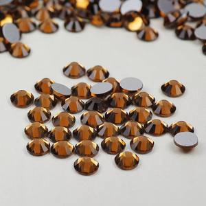 Kristal Berkualitas Tinggi SS20 Warna Topaz Asap Non Hot Fix Flat Back Rhinestone Dekorasi Kuku Seni 3D Aksesoris Kuku - Product Image 1