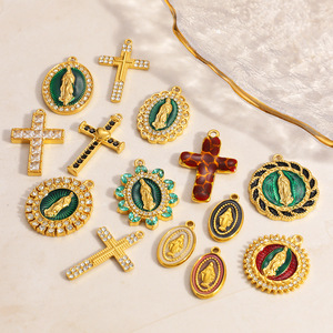 Colgante de la Virgen María con incrustaciones de diamantes en forma de cruz, chapado en oro, para la elaboración de collares, formas mixtas, acero inoxidable, joyería DIY. - Product Image 1