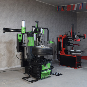 Boscar Macchina Equilibratrice Ruote 28 Pollici per Officina Cambio Pneumatici con Braccio di Supporto a Tre Posizioni - Product Image 2