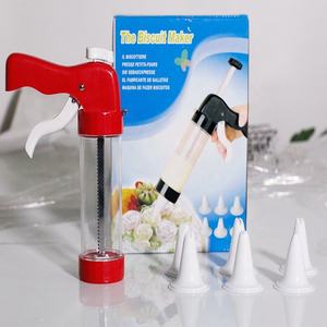 Suministros <span class=keywords><strong>de</strong></span> repostería, <span class=keywords><strong>pistola</strong></span> <span class=keywords><strong>de</strong></span> crema, boquilla <span class=keywords><strong>de</strong></span> laminación <span class=keywords><strong>de</strong></span> plástico, prensa <span class=keywords><strong>de</strong></span> impresión, herramientas <span class=keywords><strong>de</strong></span> decoración <span class=keywords><strong>de</strong></span> pasteles - Product Image 2