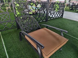 Chaise longue d'extérieur en aluminium moulé, inclinable et réglable, avec coussins résistants aux intempéries pour le bord <span class=keywords><strong>de</strong></span> la piscine et le <span class=keywords><strong>jardin</strong></span> - Product Image 3