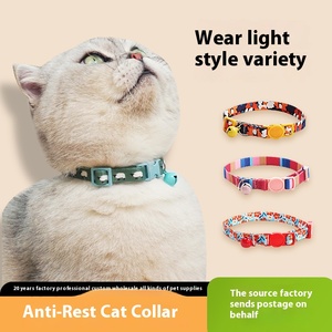 Venta al por mayor, cómodo, antiasfixia, suministros de decoración para mascotas, <span class=keywords><strong>Collar</strong></span> trenzado para gatos y gatitos con campana segura para perros - Product Image 3