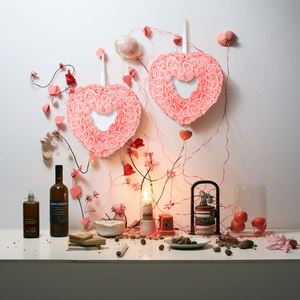 Couronne en forme de cœur pour la Saint-Valentin, décoration de porte, demande en mariage, fête, arrangement, modèle en plastique de haute qualité - Product Image 4