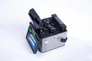 Machine de réparation laser automatique SeikoFire S400 LDF pour épissage de fibres optiques de grand diamètre – Outils - Product Image 3