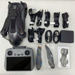 Mavic 4 Pro สำหรับการถ่ายภาพทางอากาศ - ชุดคลาสสิคมาสเตอร์พร้อมเลนส์ Hasselblad 4/3 เทเลโฟโต้ระยะกลาง โดรนควอดคอปเตอร์ VS Mavic 3 Pro - Product Image 6