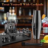 Ensemble de shaker à cocktails, kit de barman, sac professionnel, outil de shaker à cocktails en acier inoxydable, ensemble d'outils de mixologie de bar avec support en bambou
