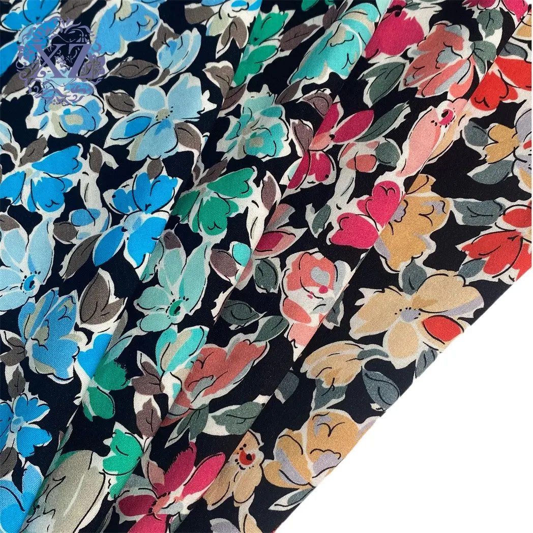 Textile couleur personnalisée été impression numérique Floral rayonne Challis tissu tissé 100% rayonne imprimé tissu pour les femmes robe