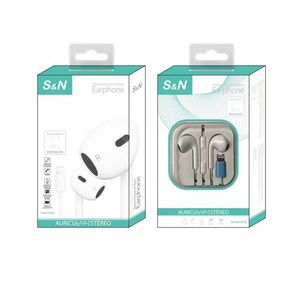 Audífonos con cable S&N con sonido estéreo para iPhone con micrófono y control remoto - Product Image 1