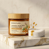 Lingettes nettoyantes 2-en-1 démaquillantes et exfoliantes douces au curcuma fermenté, aux acides aminés et à l'acide kojique, marque privée