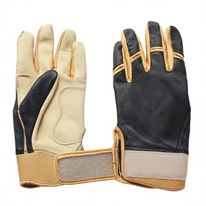 Guantes de Bateo de Béisbol, Dedos Completos, Ambidiestros, Cierre de Gancho y Bucle, Excelente Agarre, Color Amarillo Personalizado, Duraderos, Transpirables y Cómodos - Product Image 3