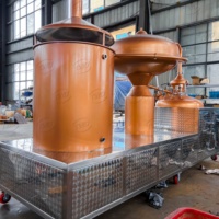 Charentais Still 300L Brandy Liquor Distiller Équipement de distillerie Pompe Cuivre Cognac Pot Still Charente Distillation Machine