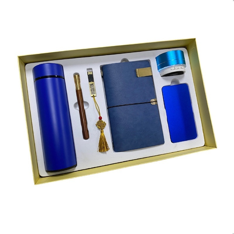2022 New Trend 6 in 1 Electronic Gadget 6 in 1 Employee Gift Set Vip Gift Set Customized Gift Set