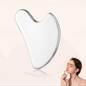 Herramienta de Masaje Facial GuaSha de Acero Inoxidable, para Lifting Facial, Antiarrugas, Reafirmante de Piel, Anticelulitis y Refrescante - Product Image 1