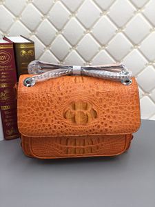 Exquisito bolso de mano de cuero naranja, lujoso bolso de noche para dama con diseño retro de piel de cocodrilo. - Product Image 3