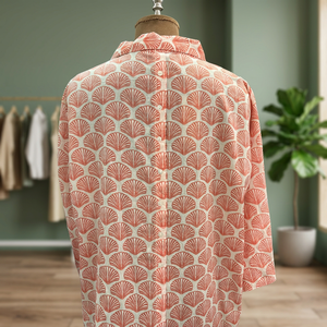 Robe chemise décontractée pour femme en coton imprimé écologique, coupe ample, longueur genou, avec taille naturelle et détails au dos - Product Image 3