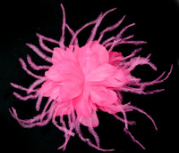 Pince à cheveux fleurie en plumes d'autruche pour femme, idéale pour coiffure de mariée, mariage, thé, fête, déguisement Derby, accessoire de mariage