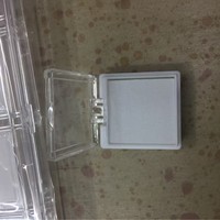 Boîte à gemmes carrée transparente en plastique avec couvercle rabattable pour diamants et bijoux en vrac