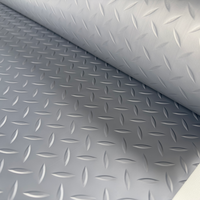Feuille de sol en PVC à motifs diamantés à prix avantageux Tapis en vinyle antidérapant pour atelier ou remorque