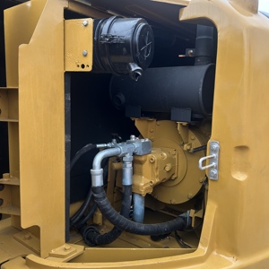 Pre <b>Owned</b> Caterpillar 307 Small Crawler Excavator Original for Engine 7 Ton 2020 <b>Model</b> Well Maintained Clean Interior for - Product Image 5