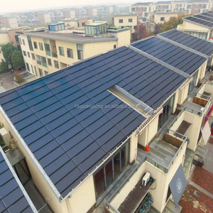 กระเบื้องหลังคาโซลาร์เซลล์แบบรวมเข้ากับอาคาร (BIPV) ดีไซน์กระจกสองชั้น รับน้ำหนักลม 60 เมตร/วินาที รับน้ำหนักหิมะ 1.4 กิโลนิวตัน/ตารางเมตร - Product Image 1