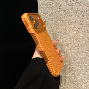 เคสโทรศัพท์แม่เหล็กเนื้อคาร์บอนไฟเบอร์สุดหรูสำหรับ iPhone 17 14 15 16 Pro Max 17 Air รองรับการชาร์จไร้สาย  วัสดุ PC แข็ง ป้องกันแรงกระแทก - Product Image 5