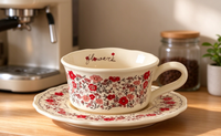 Cangkir Kopi Keramik Motif Bunga Rambat yang Indah dengan Piring Tatakan, Gaya Vintage untuk Minuman Teh Sore