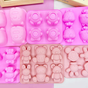 Moules <span class=keywords><strong>en</strong></span> <span class=keywords><strong>silicone</strong></span> <span class=keywords><strong>en</strong></span> forme de cube et de dessin animé pour la fabrication de savon et de bougies - Réutilisables, résistants à la chaleur, démoulage facile - Product Image 2