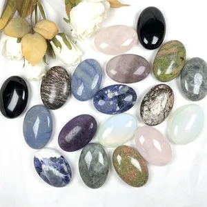 Groothandel Natuurlijke Healing Stones Amethist Clear Rose Quartz Crystal Palm Steen