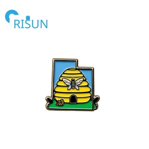 Sản Xuất Kim Loại Tùy Chỉnh Mỹ <span class=keywords><strong>Utah</strong></span> Bản Đồ Nhà Nước Pin Trâm Men <span class=keywords><strong>Utah</strong></span> Cờ Ve Áo Pin Huy Hiệu <span class=keywords><strong>Utah</strong></span> Logo Pins - Product Image 5