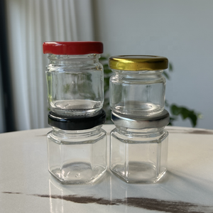 Piccolo Contenitore Magnetico Rotondo da 100 ml per Spezie, Barattolo in Vetro per Salsa con Tappo in Metallo Argentato per Miele, Marmellata e Conserve - Product Image 3