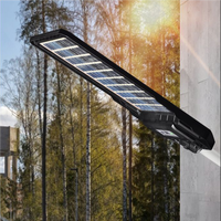 Prix de gros d'usine intégré IP65 étanche 300 watts LED lampadaire solaire extérieur panneau solaire double face route