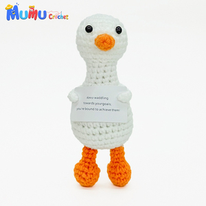 Bambola di Oca all'Uncinetto Personalizzata, Fatta a Mano, in Cotone Ecologico, Divertente Animale di Supporto Emotivo, Regalo di Compleanno per Donne - Product Image 1