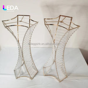 Base de Flores Clásica de Metal Dorado de Alta Calidad LEDA con Cuentas de Cristal para Centros de Mesa de Boda y Fiestas - Product Image 6