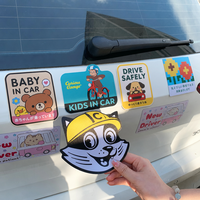 Autocollants personnalisés en vinyle PVC découpés à la forme, résistants aux UV, imperméables, durables, avec impression de logo sur mesure, résistants aux intempéries et auto-adhésifs