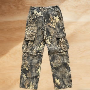 Pantalon de travail en toile pour homme, camouflage rétro personnalisé |   Pantalon large imprimé à taille mi-haute avec fermeture élastique - Product Image 1