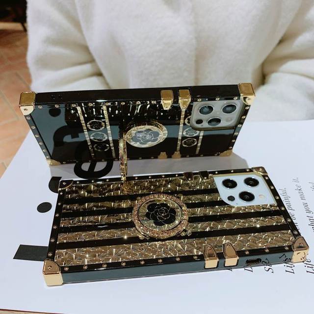 Golden Phantom Flowers Electroplate Glitter Shockproof TPU Phone Case for for S26/S26 Plus/ Ultra/S25/S24 Plus Ultra