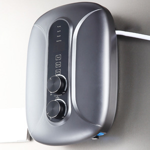 Calentador de Agua Eléctrico Instantáneo de 3.5KW/7.0KW, Montaje en Pared, Calentamiento Rápido, Control Mecánico, Carcasa de Plástico, Resistente al Agua IPX4 - Product Image 1