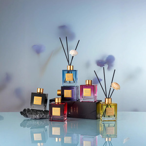 Ouree nóng bán hương thơm hương thơm sậy khuếch tán với màu đen sợi Gậy giữ gìn sức khỏe nhà làm mát không khí thơm khuếch tán sậy - Product Image 1